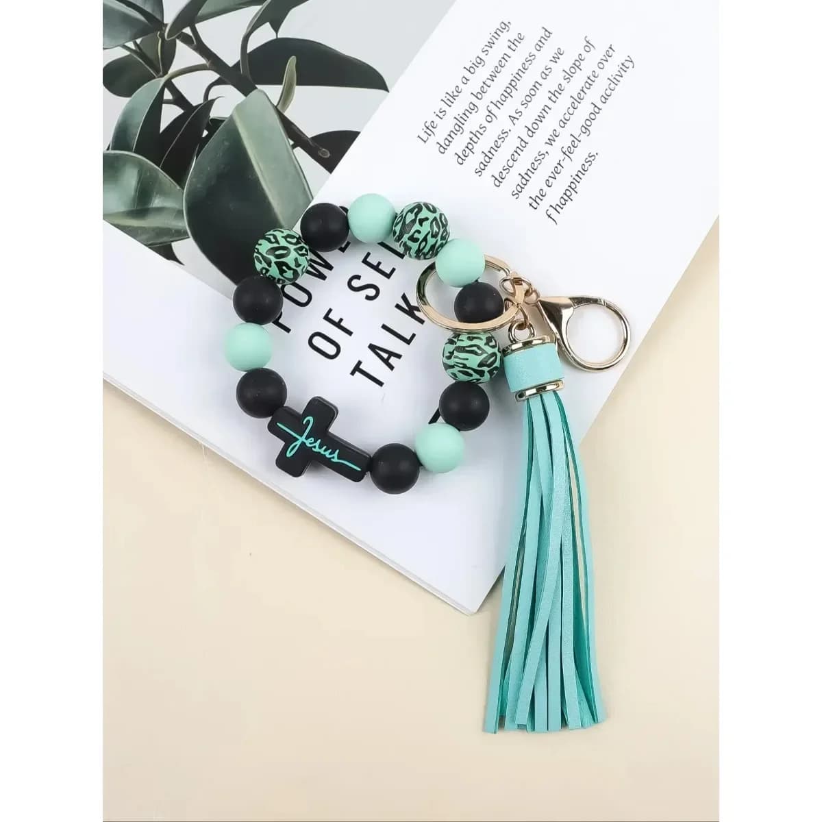 Portachiavi con Stampa Leopardata e Perline, Anello Portachiavi Unisex alla Moda, Accessorio Quotidiano Carino ed Elegante