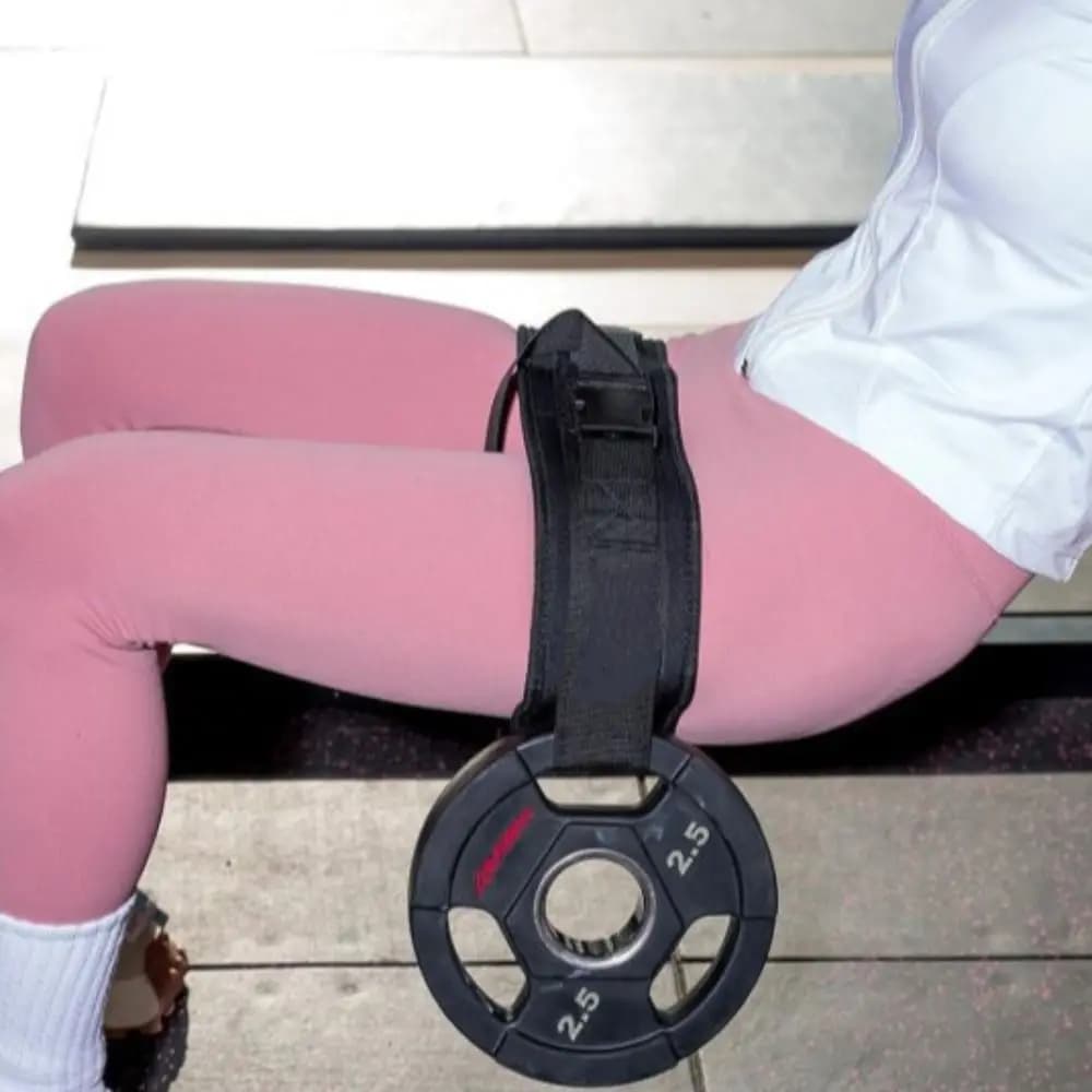Cintura di spinta dell'anca facile da usare Cintura con manubri antiscivolo di grado professionale Migliora la forza Cintura per allenamento in vita regolabile