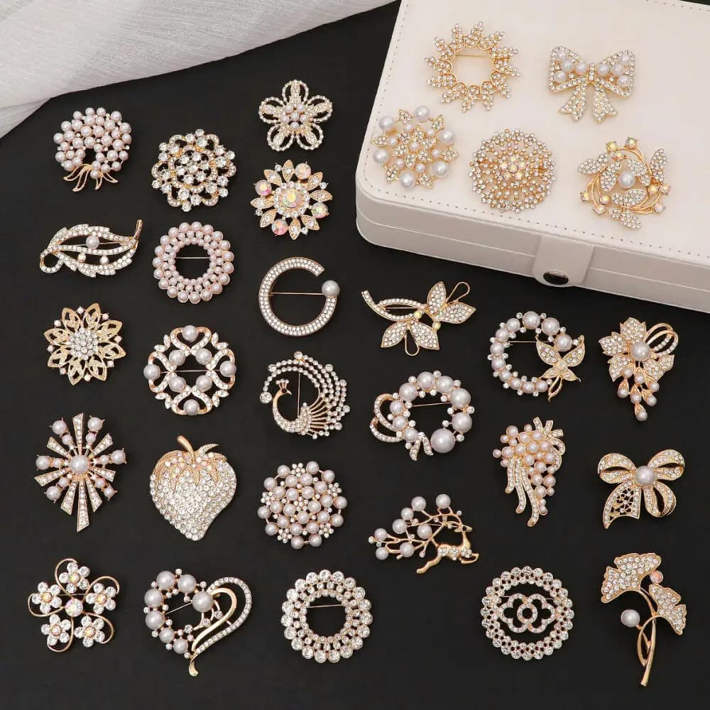 Brooch Scarf Buckle Alloy Diamond Studded Bowknot Korean Style Elegant Temperament For Women Daily Wear Gift