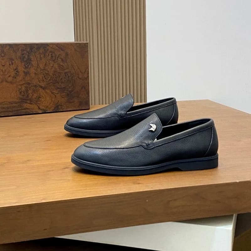 Nuove Scarpe da Uomo 2026 in Vera Pelle, Mocassini Casual da Ufficio, Comode Sneakers Traspiranti per Guidare