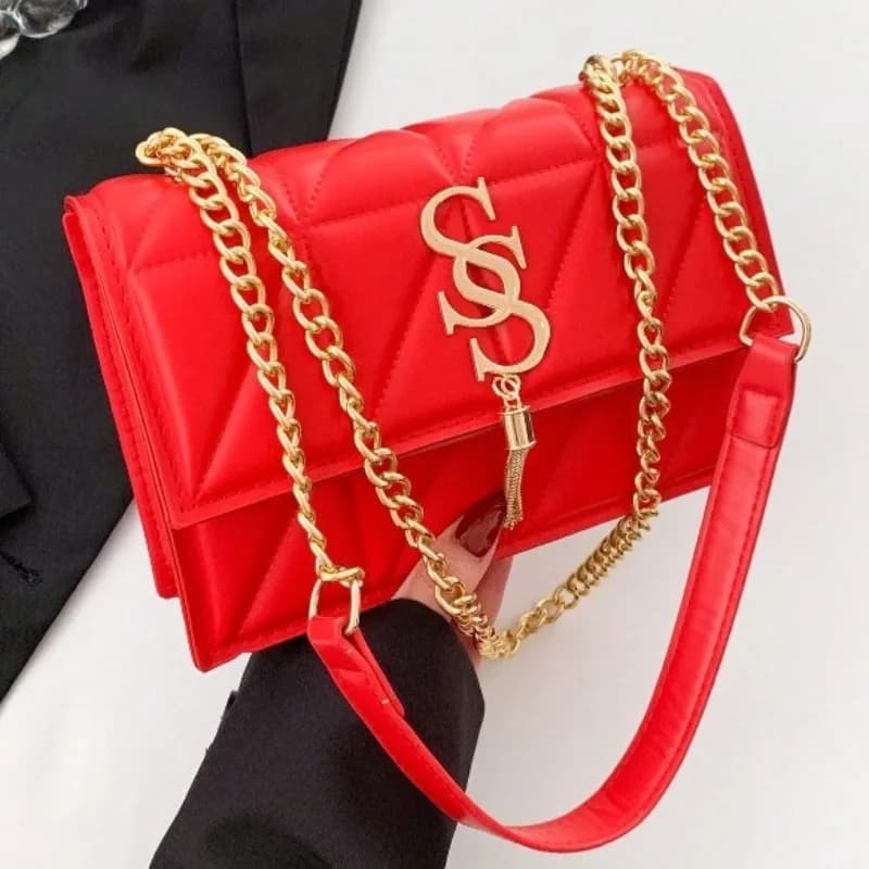 Textured Chain Shoulder Bag for New Year 2026, Fashion Versatile Bag with Adjustable Shoulder and Multiple Pockets