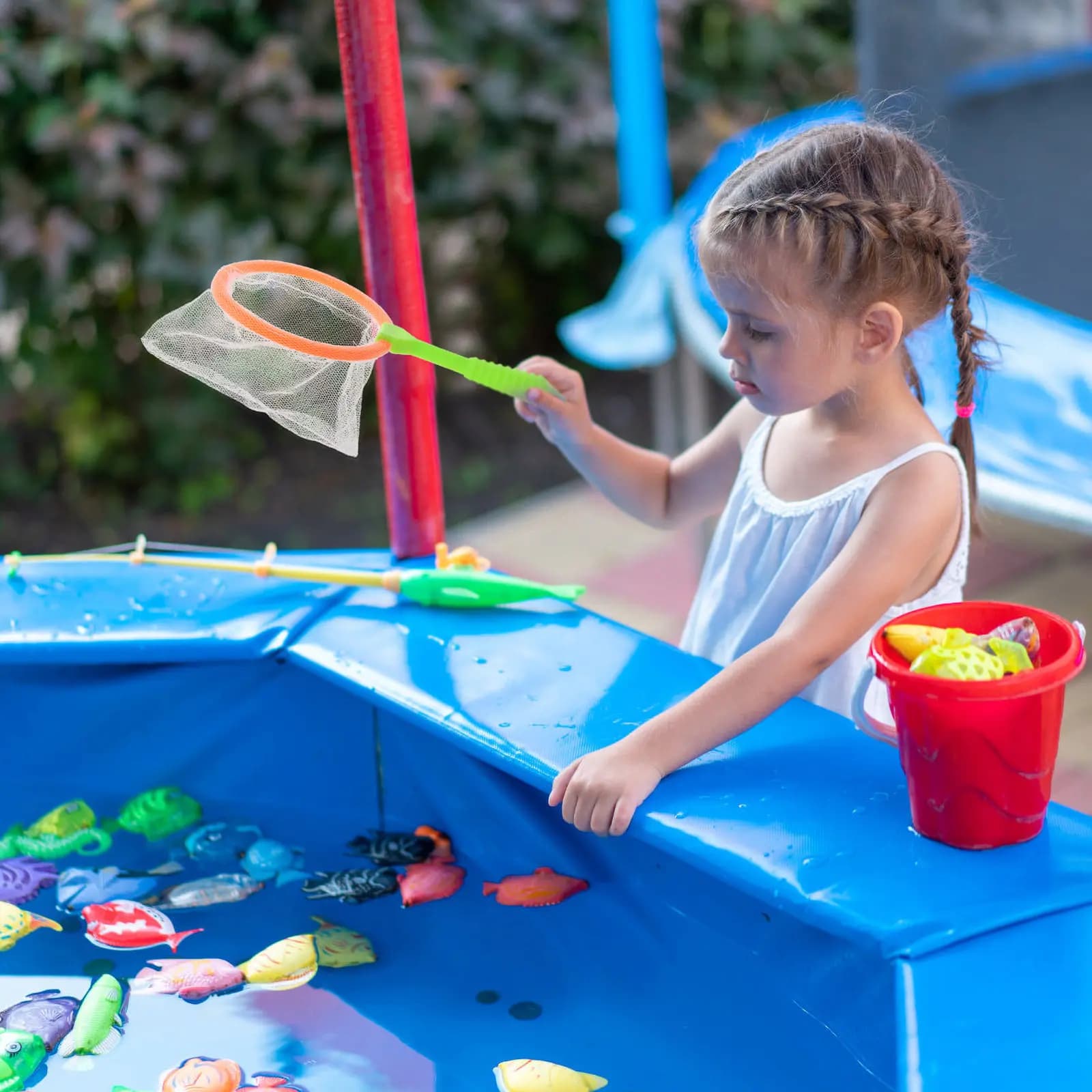 Set di 4 Reti da Pesca in Plastica per Bambini, Grandi Reti per Catturare Insetti, Attrezzi per il Bagno, il Parco e l'Avventura, Ergonomiche e Confortevoli