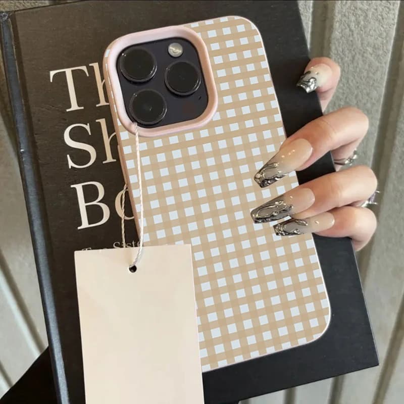Custodia Morbida in Silicone con Texture Lychee a Griglia Semplice a Righe per iPhone 17 Air 11 12 13 14 15 16 17 Pro Max 14 15 Plus XR X