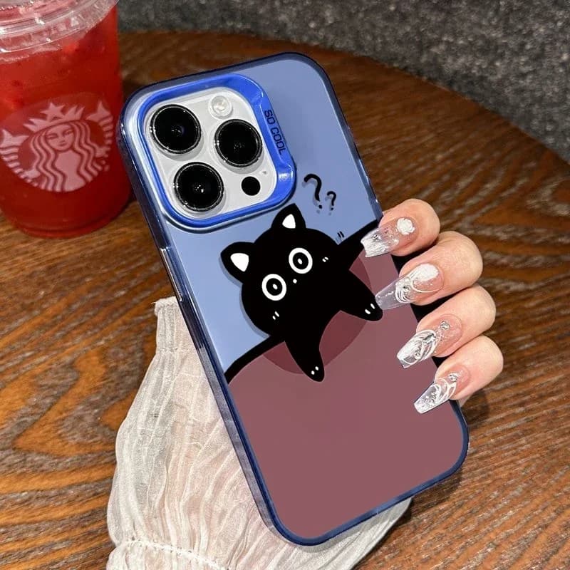 Cover per iPhone 17 Air 16 15 14 11 Pro 13 12 Mini XR 8 7 con Gatto Nero, Opaca, Laser, Antiurto, Rigida