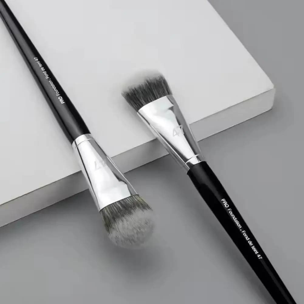 Pennello per fondotinta professionale 47 Testina di scopa Fondotinta liquido Ombra Pennelli per riparazione Strumenti di bellezza per trucco base viso per donna