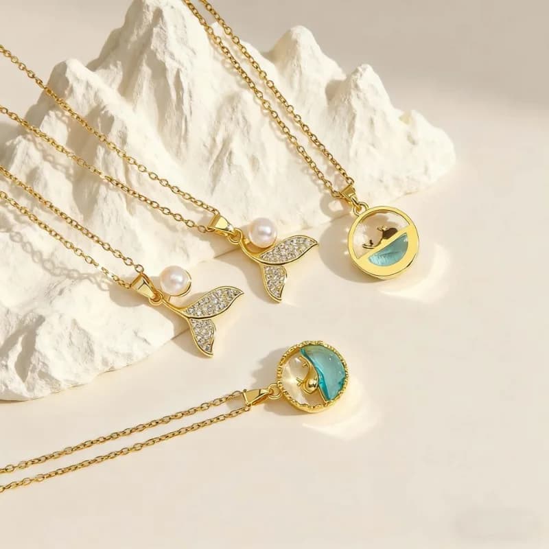 Ciondolo Gioiello a Forma di Sirena con Lucchetto di Sicurezza Ruyi, Accessorio per Collana in Acciaio Inossidabile, Ciondolo di Lusso Discreto