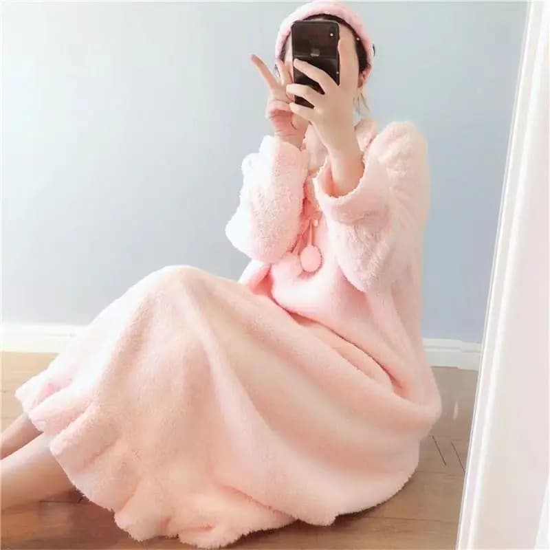 Women's Velvet Farley Loose Large Long Sizes Over The Knee Autumn And Winter Women's Korean Version Pigiama New