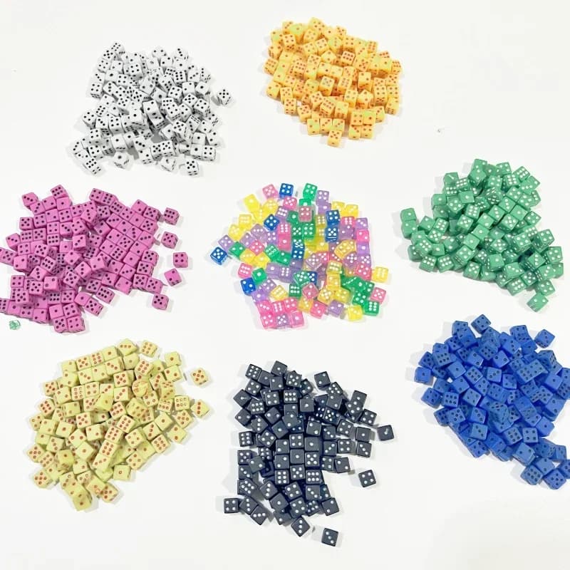 200 pz 12 colori 5*5*5mm solido trasparente trasparente Mini D6 acrilico punto ad angolo retto dadi cubo a sei lati per accessori per giochi da tavolo