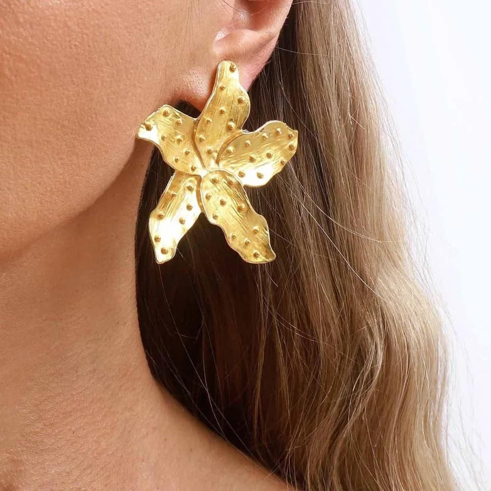Orecchini a fiore grande di lusso con smalto, eleganti orecchini a perno 3D da donna, gioielli di tendenza