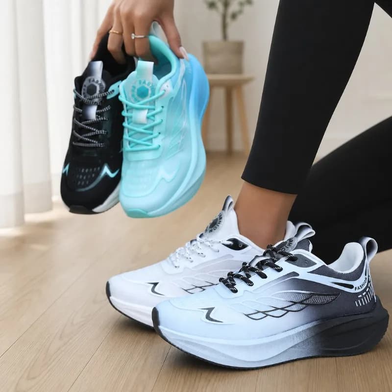 Women Wide Toe Running Shoes Summer New Mesh Breathable Sneakers Fashion Retro Thick Sole Casual Training Flat Sports Shoes