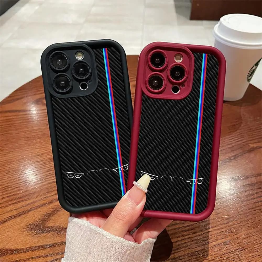 Cover posteriore opaca in carbonio con luci auto per iPhone 17 Pro Max, compatibile con iPhone 17, 13, 15, 16, 11, 14, 12 Pro, XR, 7, 8 Plus, SE