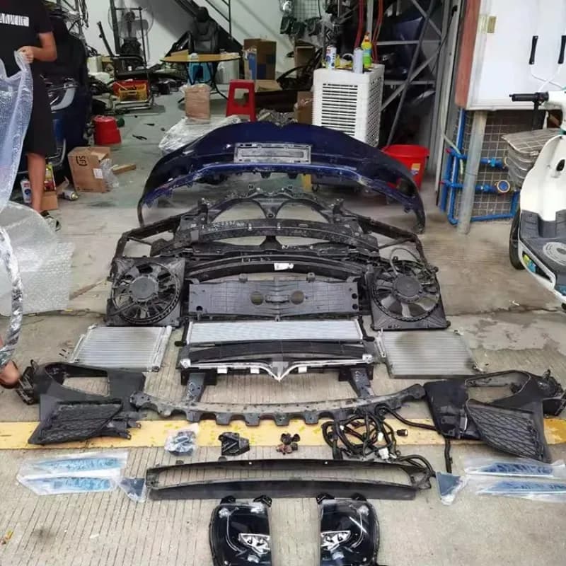 Weight Plate Bumper Auto Front Bumper New Design Professional Models Auto Front Bumper Assembly Auto Parts