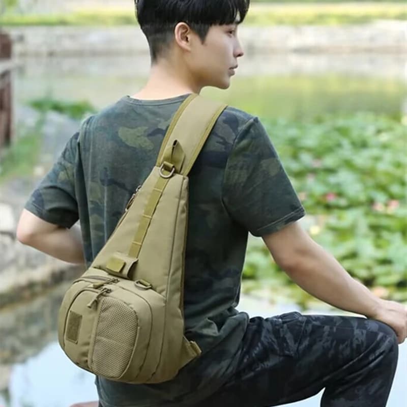 Borsa per esche da pesca Zaino per petto in vita Zaino per marsupio Molle Sport all'aria aperta Campeggio Escursionismo Borsa a tracolla tattica con chiusura a gancio e anello
