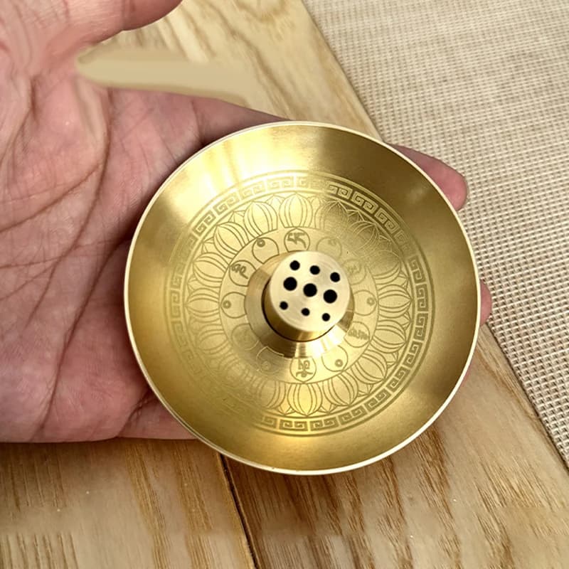 Bruciatore di incenso rotondo Porta incenso a 9 fori Vassoio per bastoncini di incenso Porta Palo Santo Porta salvia per la meditazione Rituale yoga