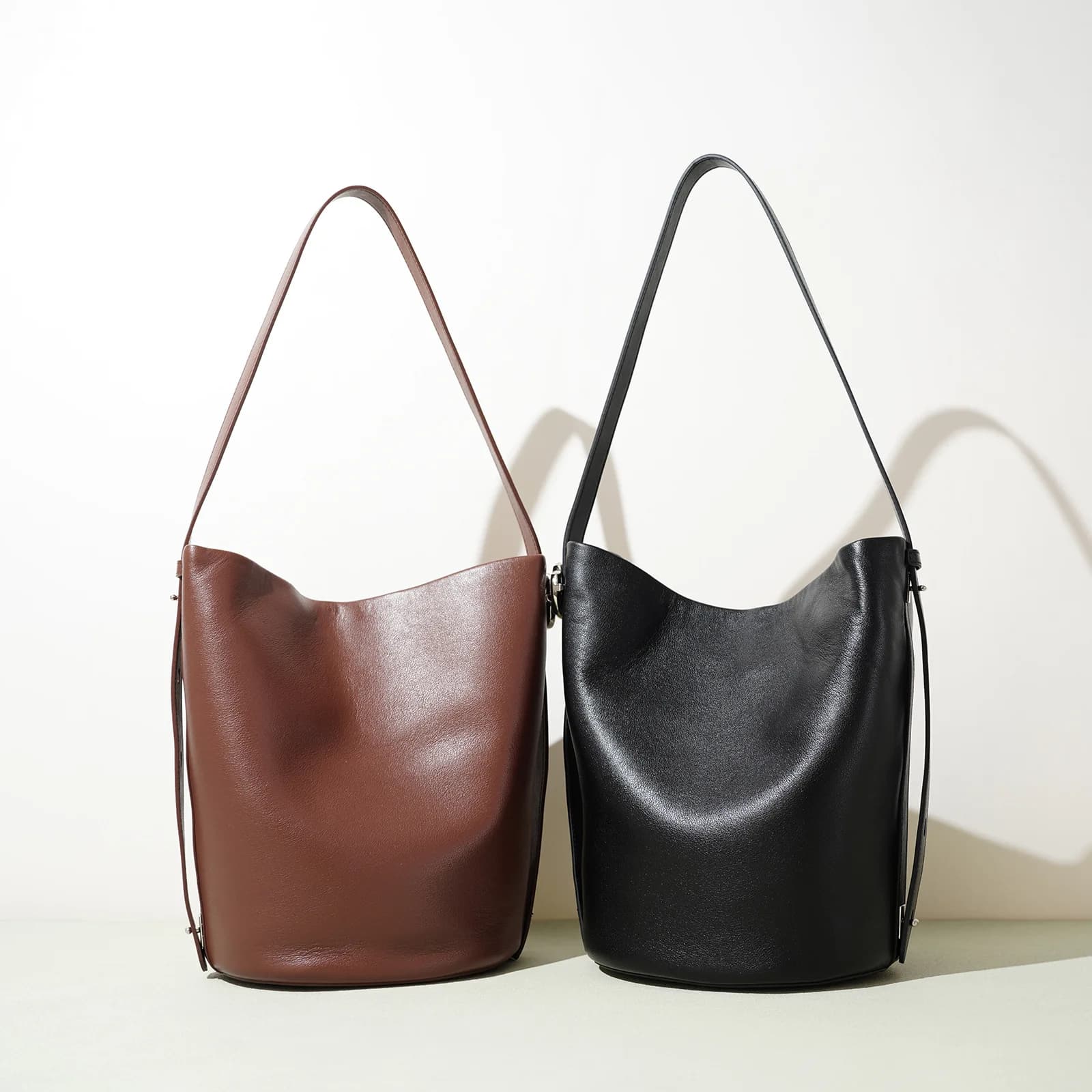 Borsa da Donna Semplice e Trendy per il Pendolarismo, Nuova Collezione Autunno Inverno, in Vera Pelle, Design Versatile e di Nicchia, Borsa a Spalla e Tracolla