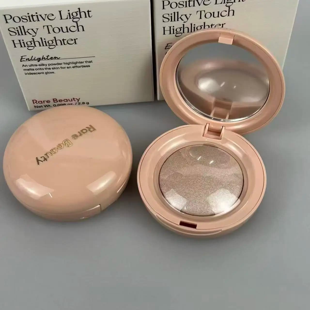 Rare Beauty Soft Pinch Luminous Powder Blush, Illuminante Liquido Effetto Seta a Lunga Durata per un Effetto Luminoso e Brillante