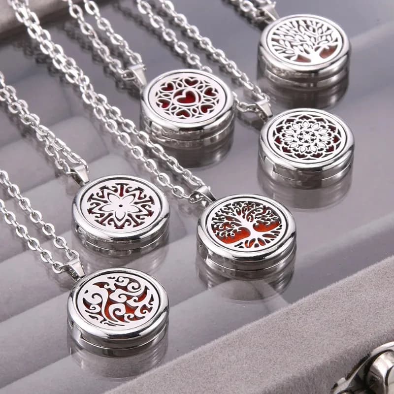 Collana Profumata Albero della Vita in Acciaio Inossidabile, Amuleto Diffusore di Oli Essenziali, Ciondolo Aromaterapia, Gioielli da Donna