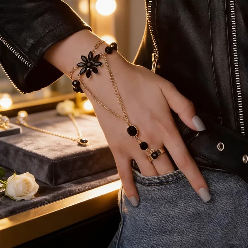 2026 1 Pezzo Elegante Bracciale Anello con Fiore in Zircone Nero, Catena a Maglie Floreali Rosse e Verdi, Gioielli da Festa di Lusso Leggero per Donna