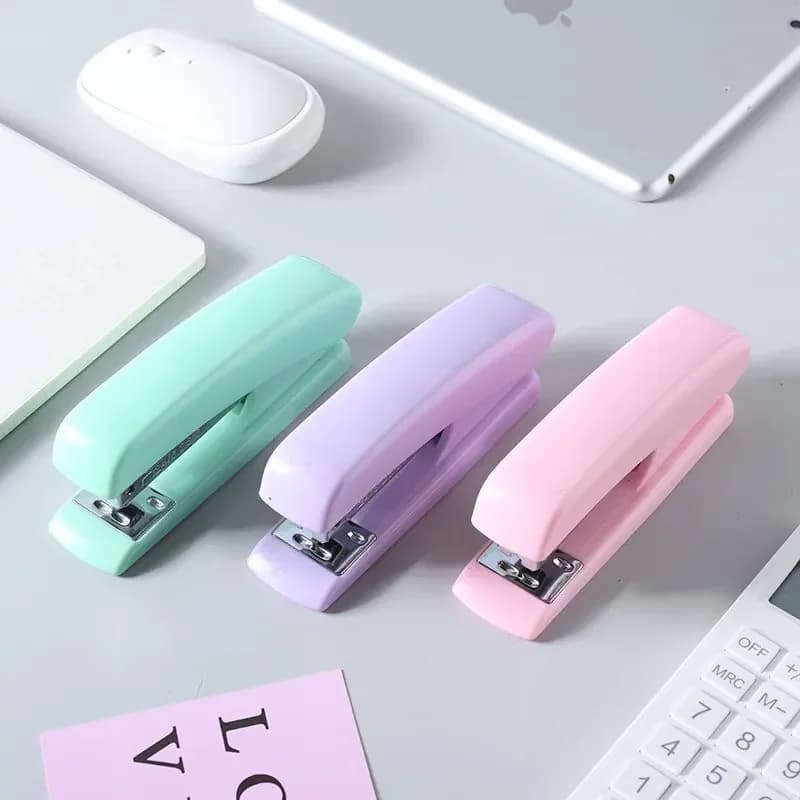 Cucitrice staccabile per ufficio per studenti Macaron Color Strumento di rilegatura multifunzionale Cancelleria da tavolo