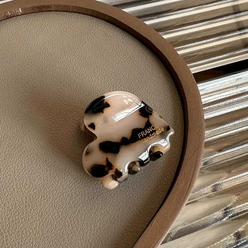 Piccole fermagli per capelli a forma di cuore in acetato, graziosi fermagli a forma di granchio per donna, accessori per capelli, forcine e clip.
