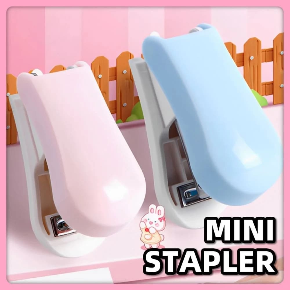 Mini cucitrice di design a fumetti Macaron Colore Comoda cucitrice per studenti di piccole dimensioni con graffette per rilegatura