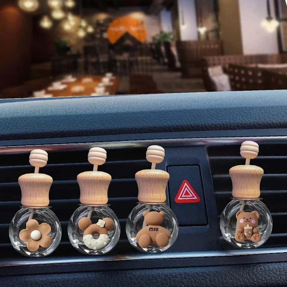 Perfume bottle for car Perfume pendant Deodorant for hanging environments Glass bottle Automatic ornament Essential oils Diffuser Ornament Fragrance