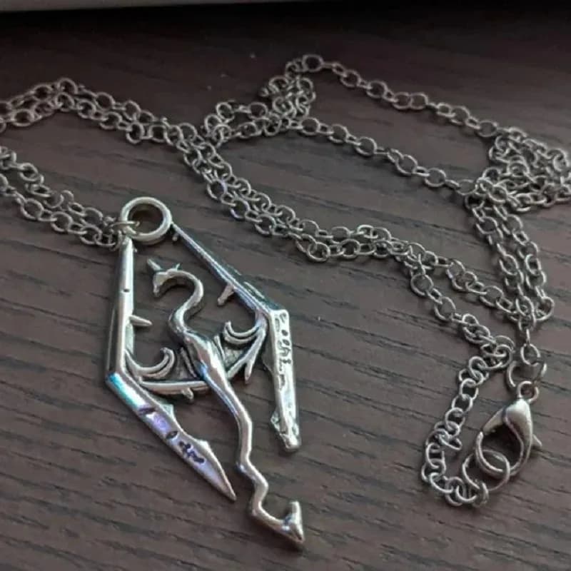 Gioco Skyrim Moda Prismatico Pendenti Drago Argento Pterosauri Collana vintage gotica drago vichingo per gioielli uomo
