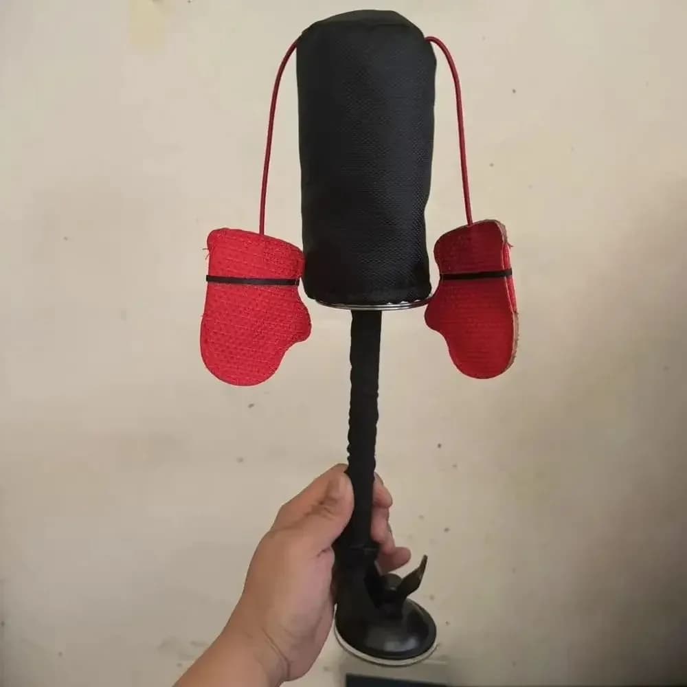 New Cartoon Cat Punching Bag for Cats Kittens with Boxing Gloves Suction Cup Design Indoor Toy Random Color