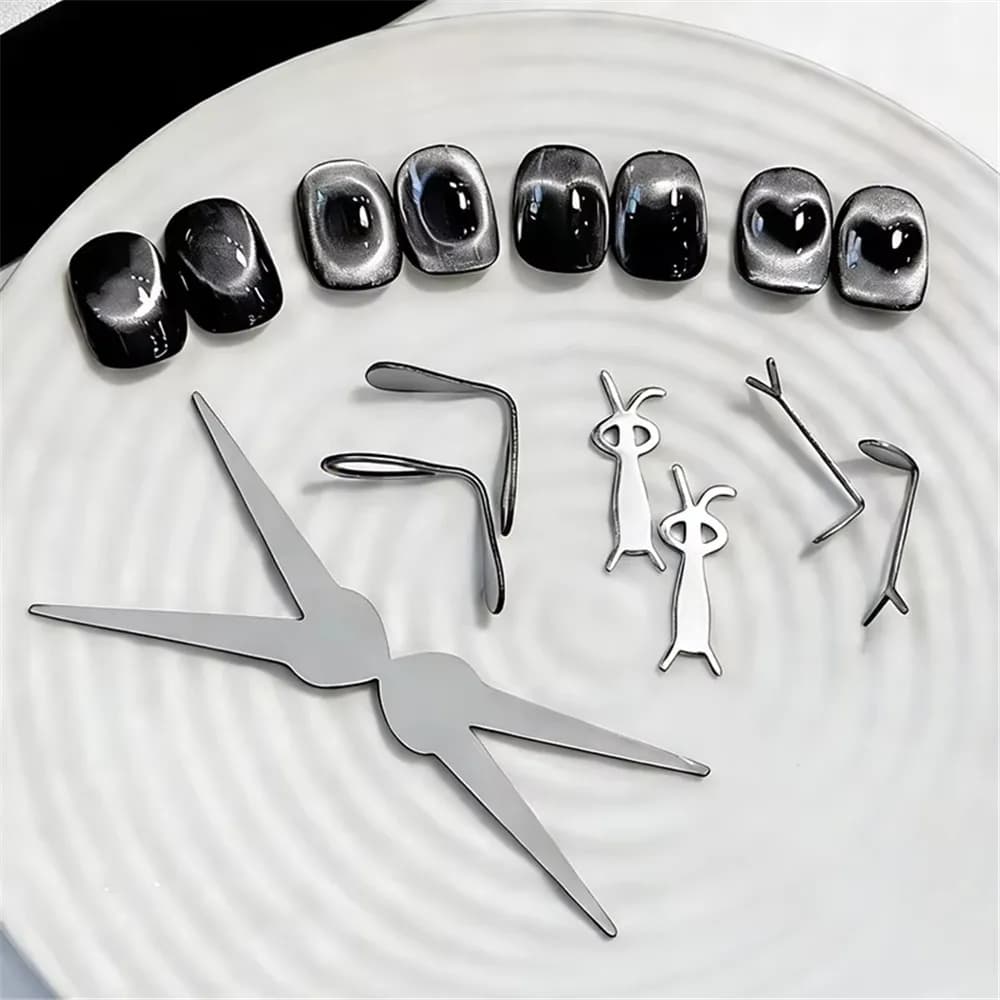 Magnete per Unghie a Doppia Testa Effetto Occhio di Gatto Francese, Strumento Magnetico Forte a Forma di Coniglio e Cuore per Smalto Gel, Set di Accessori per Manicure