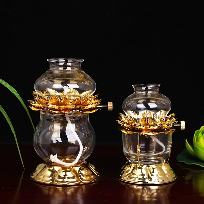 Lampada a Olio Dorata per Buddisti con Copertura in Vetro Antivento, Oggetti Religiosi, Decorazione per Altare Domestico e Preghiera Buddha