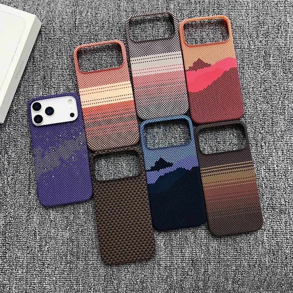 Frameless housing with popular carbon fiber pattern for iPhone 17 Air 16/E Plus 15 14 13 12 11 Pro Max Shockproof cover with wireless charging