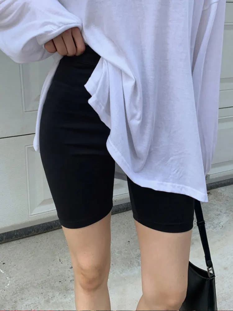 Women Solid Color Slim Fit Bermuda Cycling Shorts Butt Lifting Summer Workout Leggings For Fitness Pilates Running Daily Bottoms