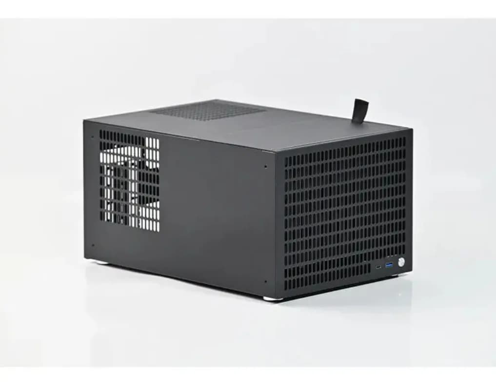 B8 8‑Bay NAS Chassis ATX MATX Full‑Height PCIe Black AIO Storage Server
