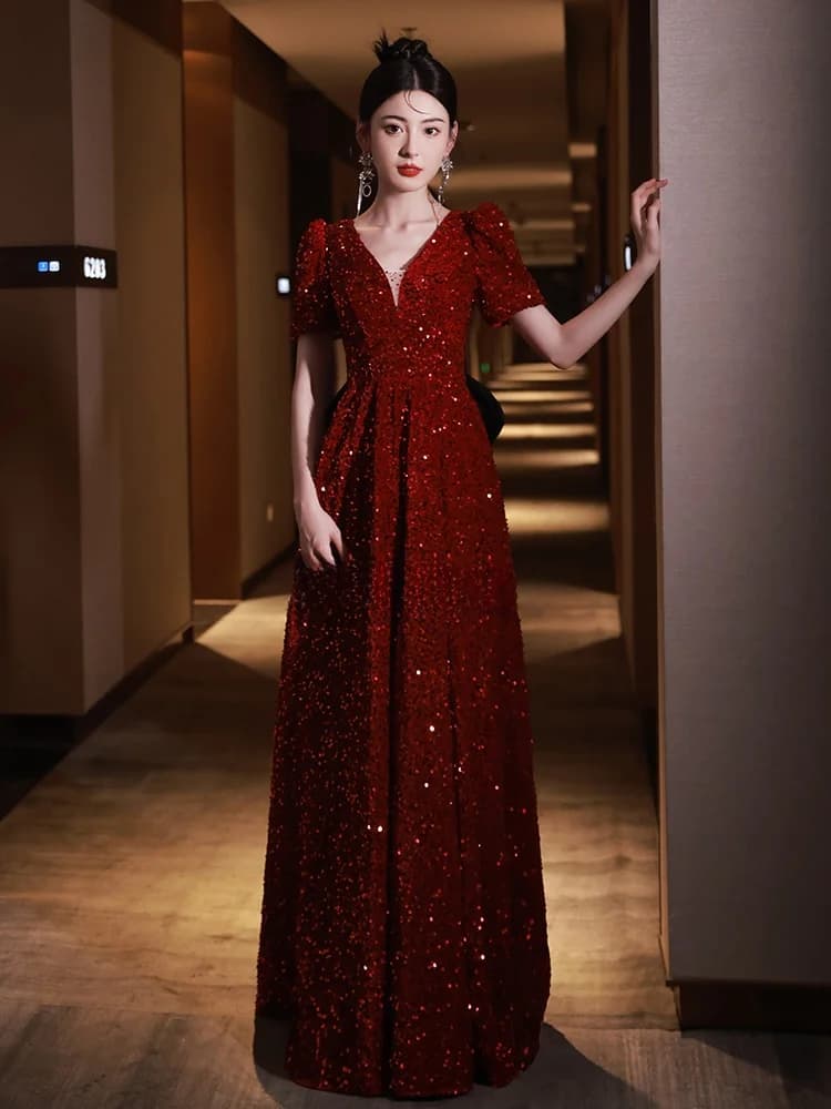 Red V-Neck Long Evening Gown Wedding Dress Short Sleeve Midi Dress for Bridal Shower Party Performance Korean Style
