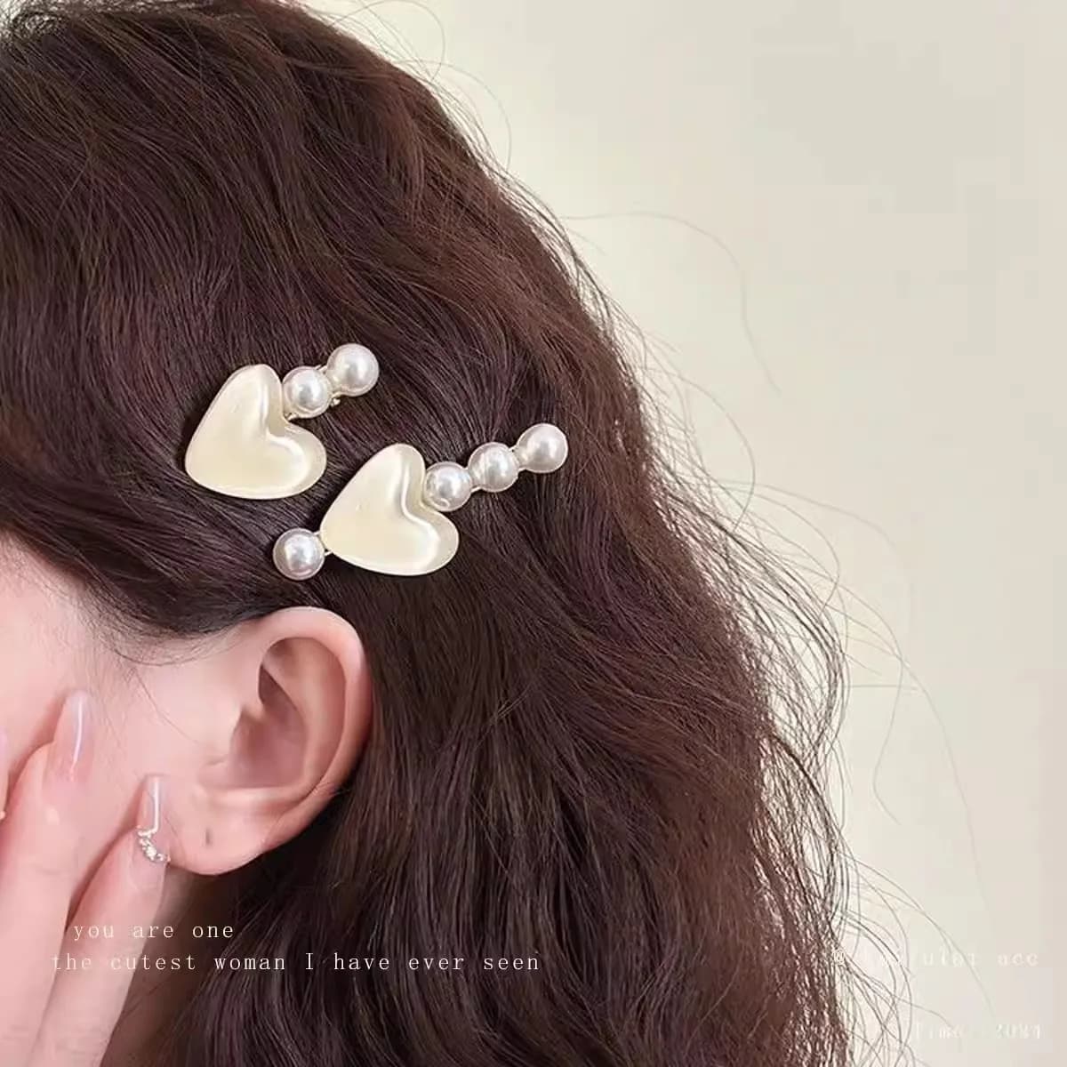 Fermaglio per capelli a forma di cuore con perle dolci – Morsetto per frangia sulla fronte, Accessori per capelli da principessa e a becco d'anatra carini per ragazze adolescenti