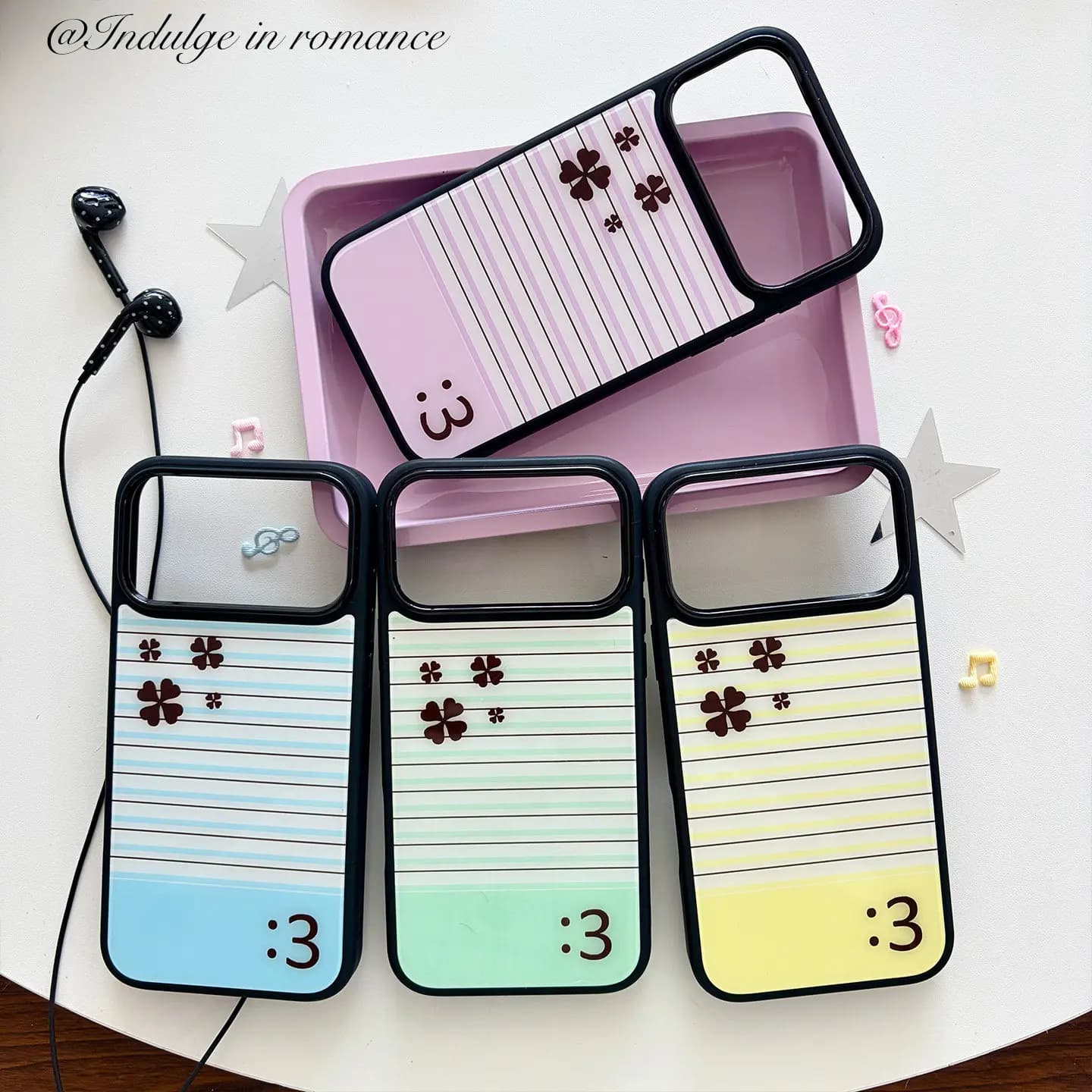 Minimalist INS Summer Four-Leaf Clover Striped Phone Case For iPhone 17 Air 16 Pro Max 15 14 Plus 13 12 11 Shockproof Back Cover