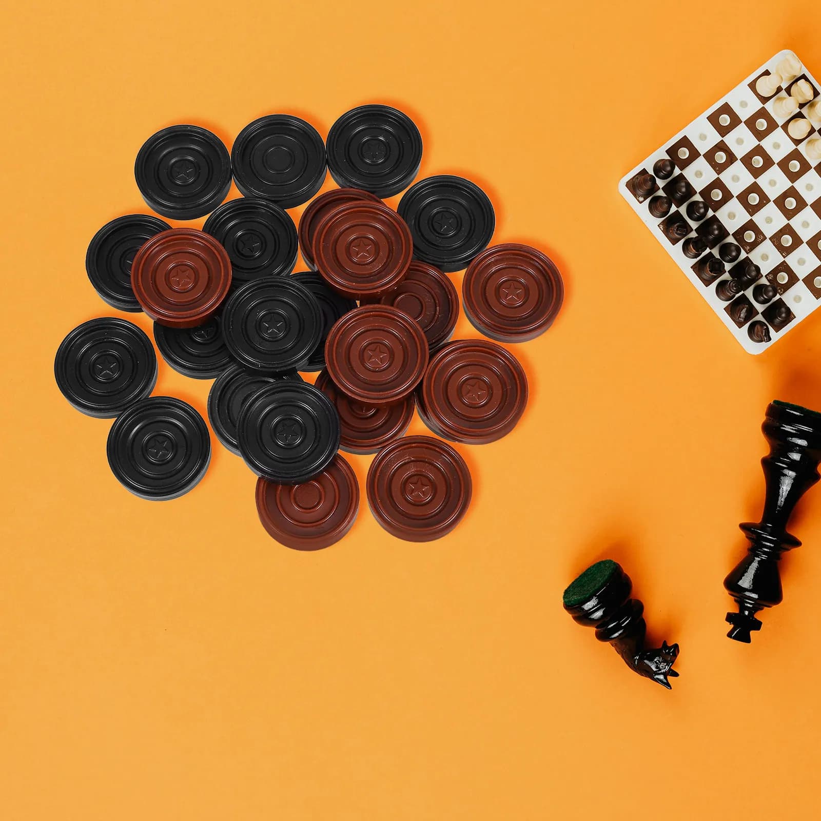 24Pcs ABS Round Chess Pieces and Checkers Set Versatile Replacement Accessories for Board Games Backgammon Home Travel