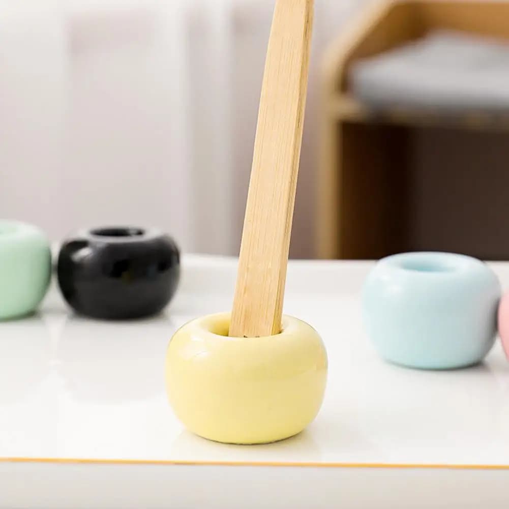 Portaspazzolino in ceramica con design cavo, supporto multiuso per pennelli da trucco, per il piano del bagno, 2 pezzi
