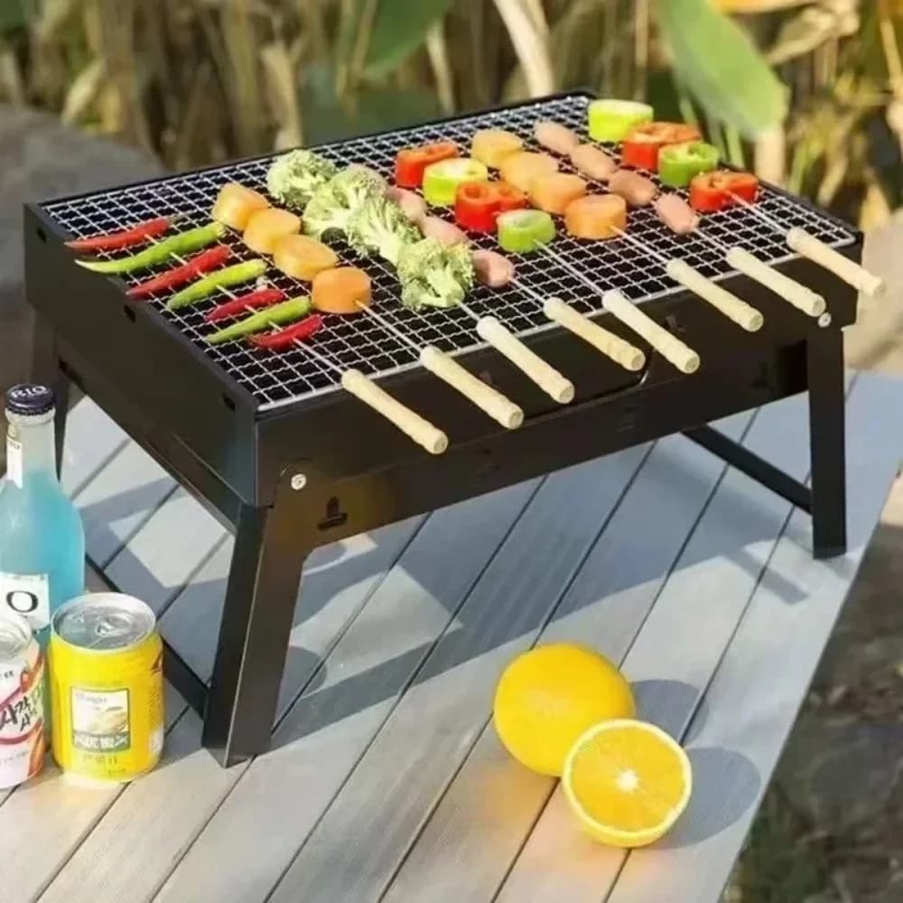 1pc BBQ charcoal grill outdoor with smoker, portable, large capacity, suitable for family, outdoor, camping, and picnic use.