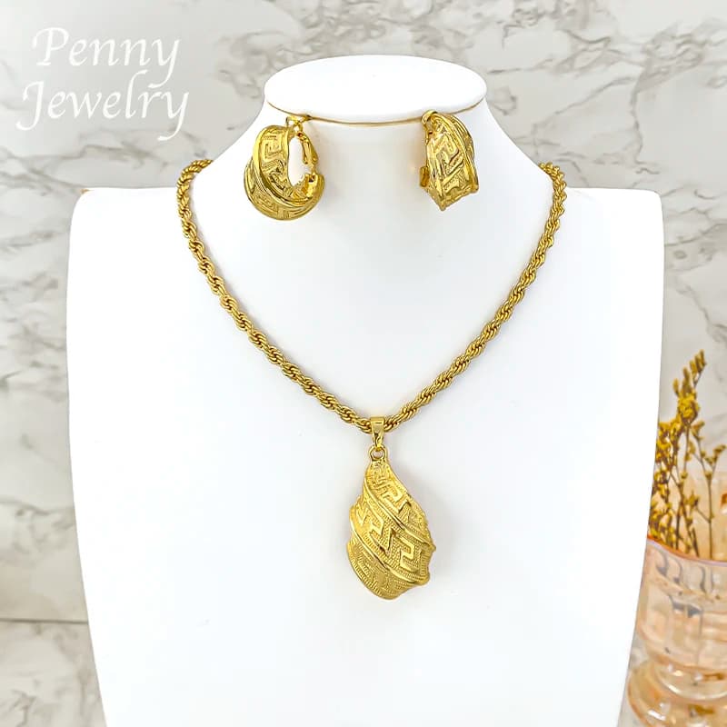 Trend Textured Pendant with Chain Dubai 18K Gold Plated Jewelry Set Necklace Earrings Bridal Party Wedding Jewellery Gifts