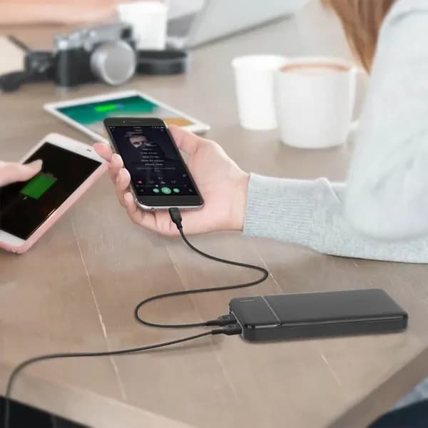 Power Bank Caricabatterie Portatile per Casa, Ufficio e Viaggi