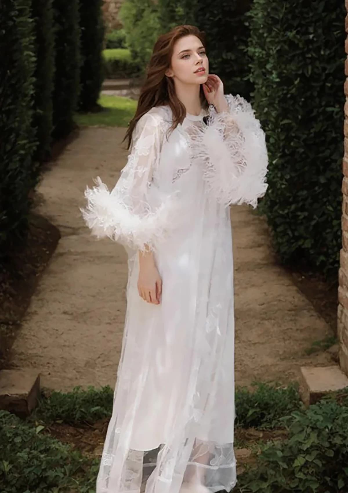 Abiti eleganti da donna su misura per la casa Appliques con cinturino per spaghetti Abiti in rayon di piume Accappatoio Pigiama Camicie da notte personalizzate