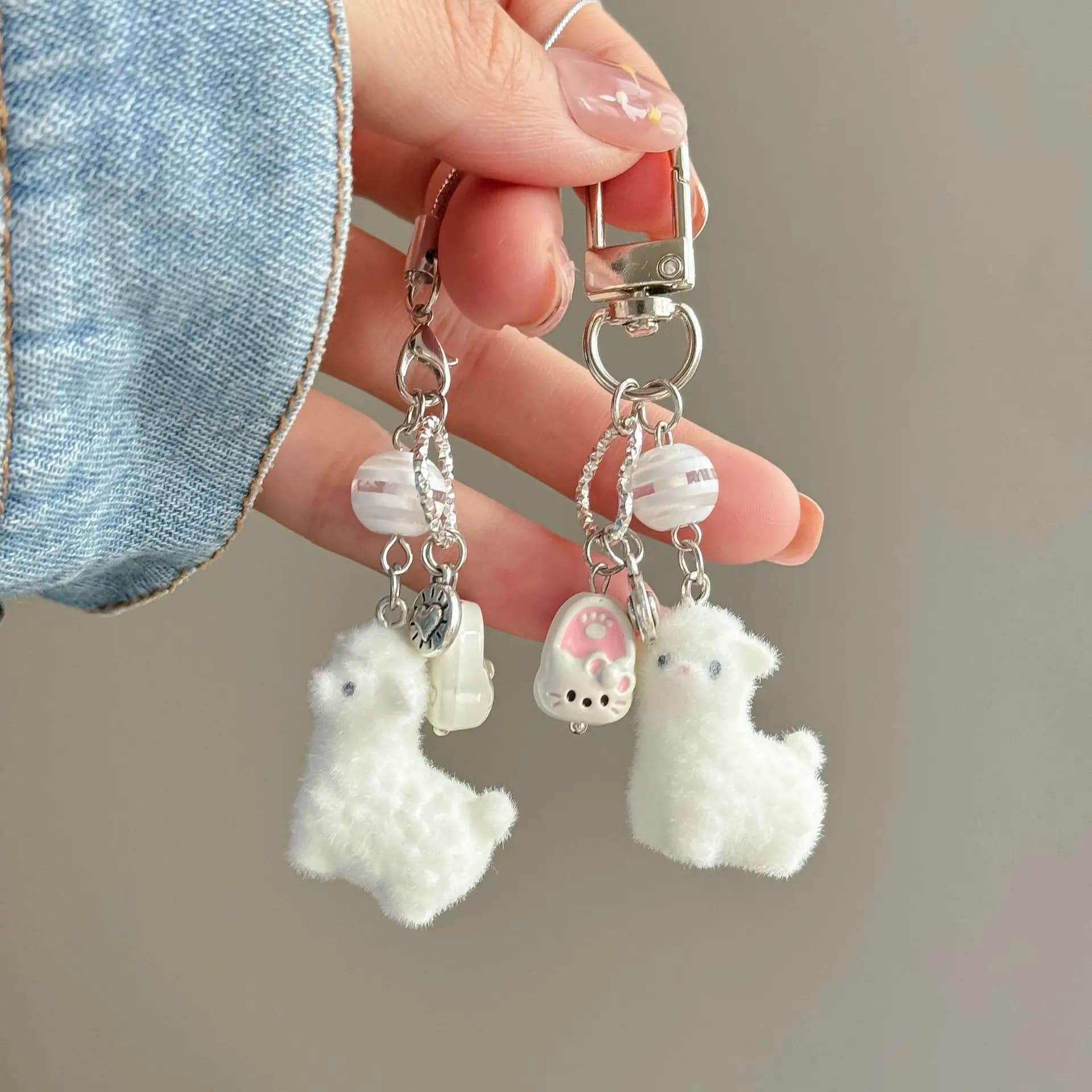 Cinturino per telefono in alpaca Kawaii Cartoon Portachiavi corto in stile coreano Cordino per custodia per iPhone Zaino Decorazione Ciondolo Regalo per amico