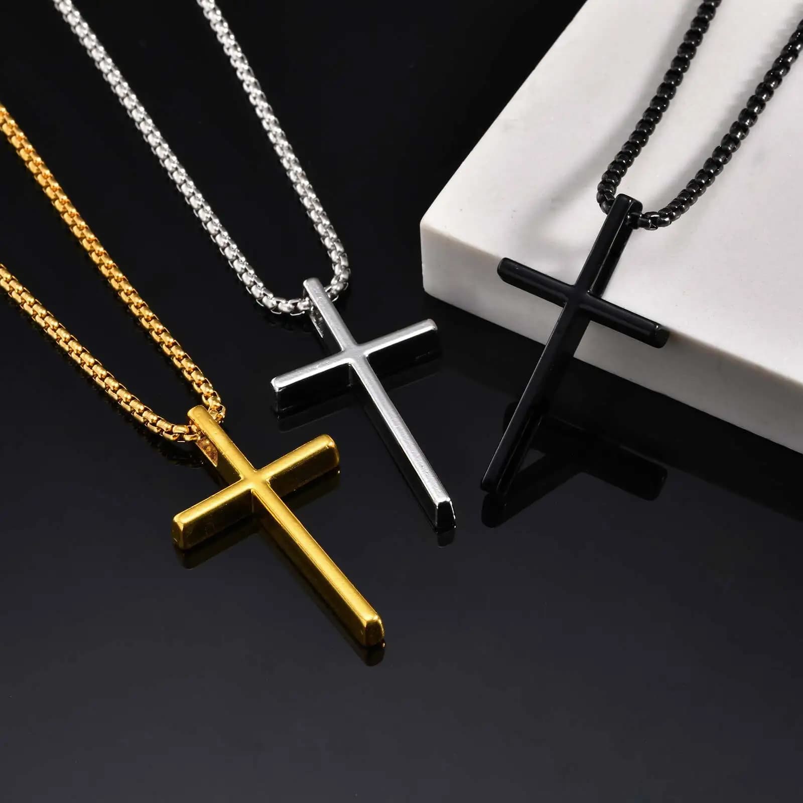 Collana croce semplice per uomo ragazzo, collana croce in metallo con catena a scatola in acciaio inossidabile 55/55 cm, regali di gioielli causali Hip Hop