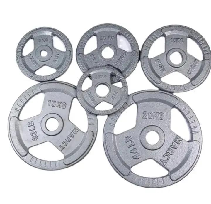 Weight plate with handlebars for weight lifting for strength training