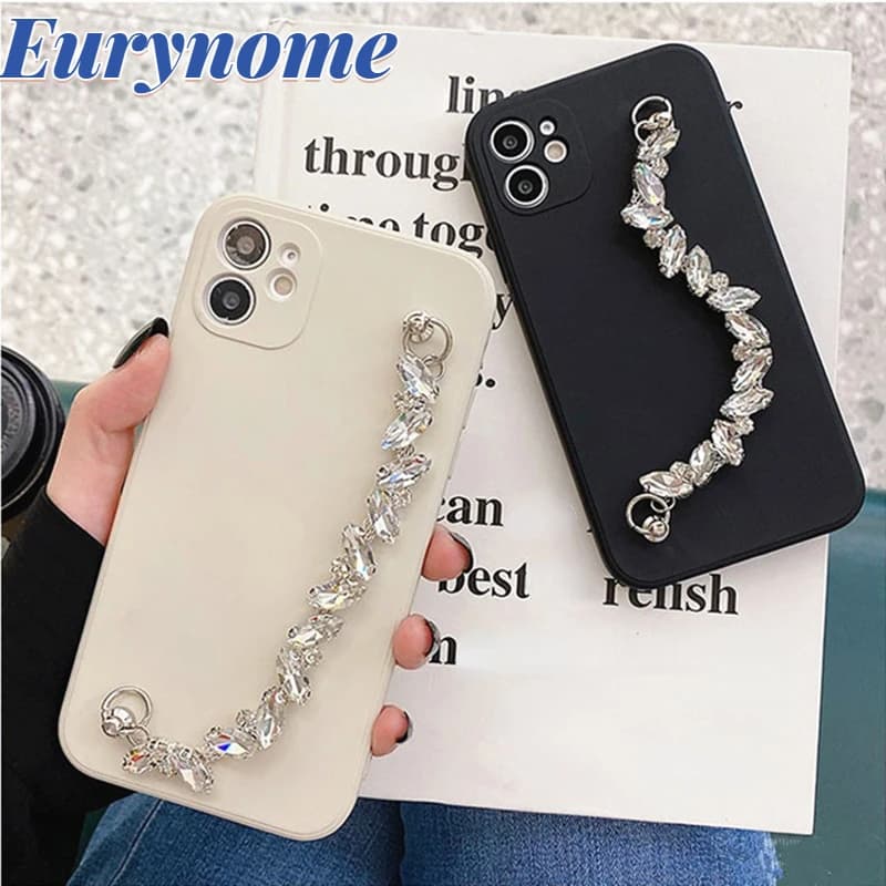 Custodia Morbida INS Coreana con Diamanti Bling e Cinturino a Catena per Samsung Galaxy S26 S25 S24 S23 Ultra S22 Plus S21 S20 FE A17