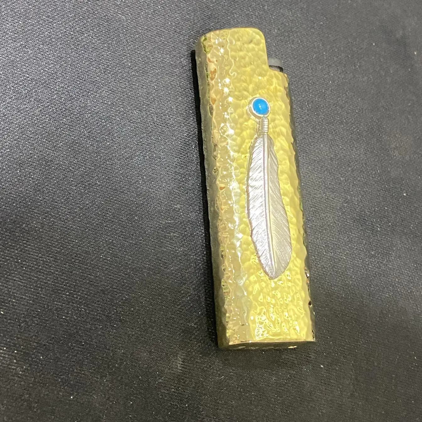 Adatto per regalo di fascia alta con guscio per accendino in piuma di ottone fatto a mano Bic J3/j5