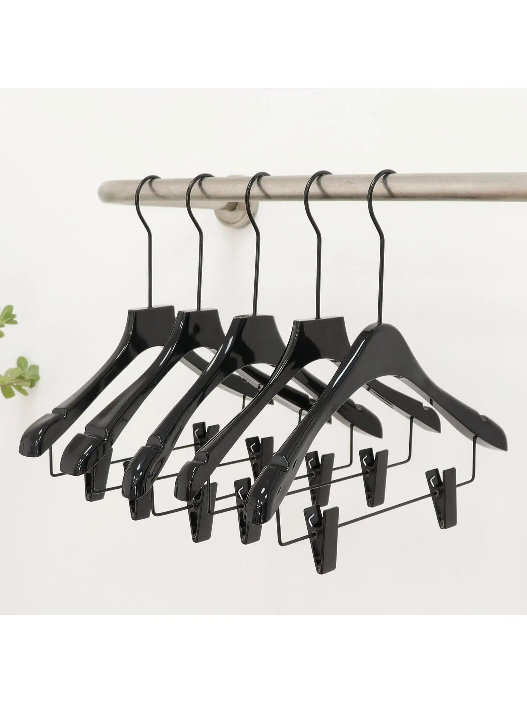 Anti-slip acrylic black clothes hangers set for children's clothing shops and clothes hangers for women's fashion shops