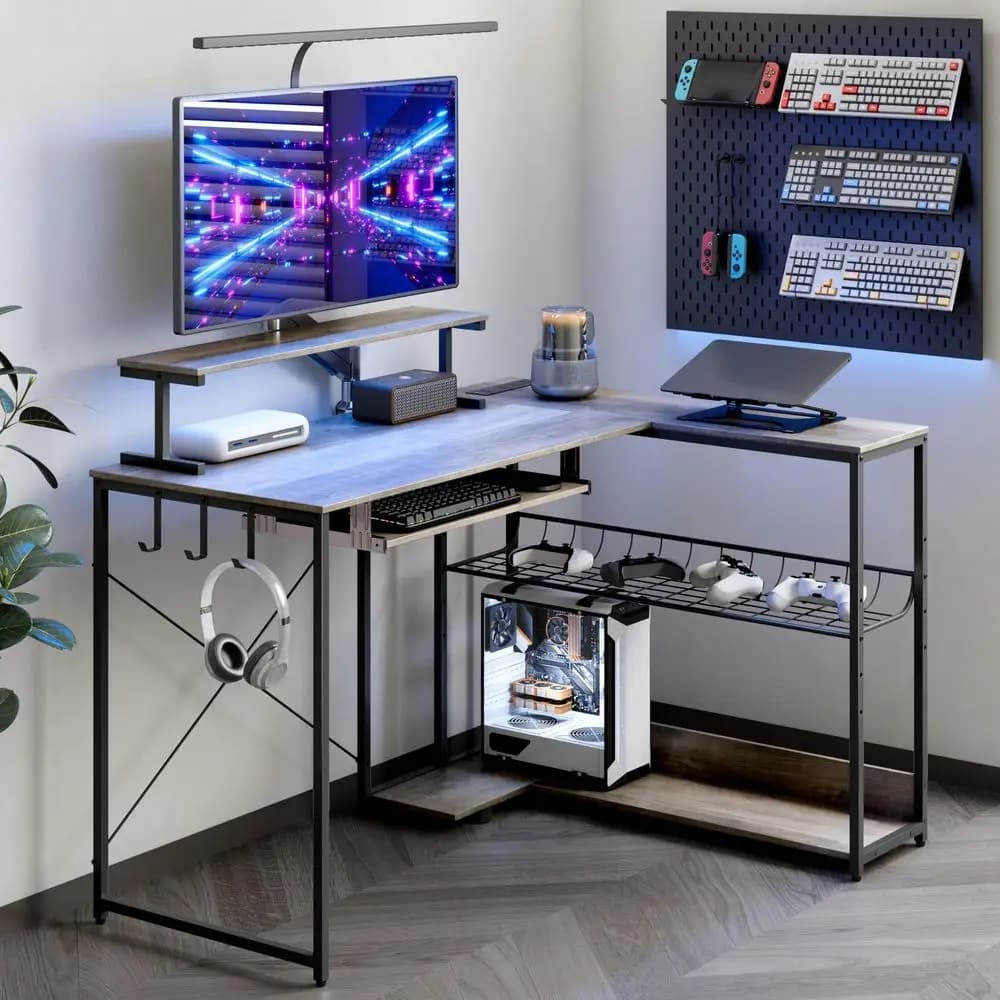 Scrivania per computer, scrivania da gioco a forma di L con supporto per monitor, ripiano portaoggetti, luce LED e presa di alimentazione USB, ripiani reversibili