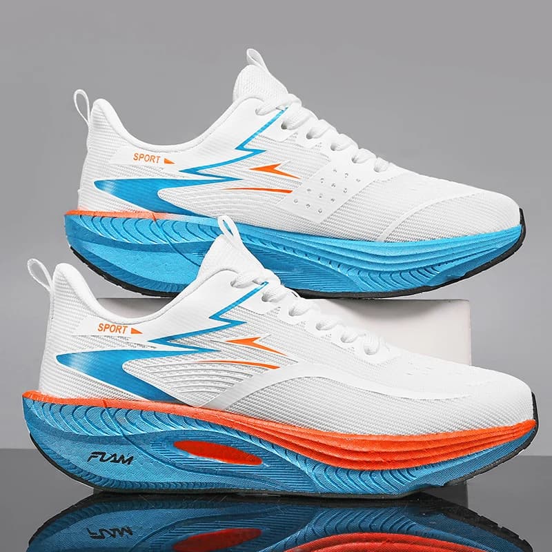 New Athletic Running Shoes for Men, Sneakers Lightweight and Breathable in Mesh, Anti-slip and Resistant for Jogging, Walking, Sport and Tennis